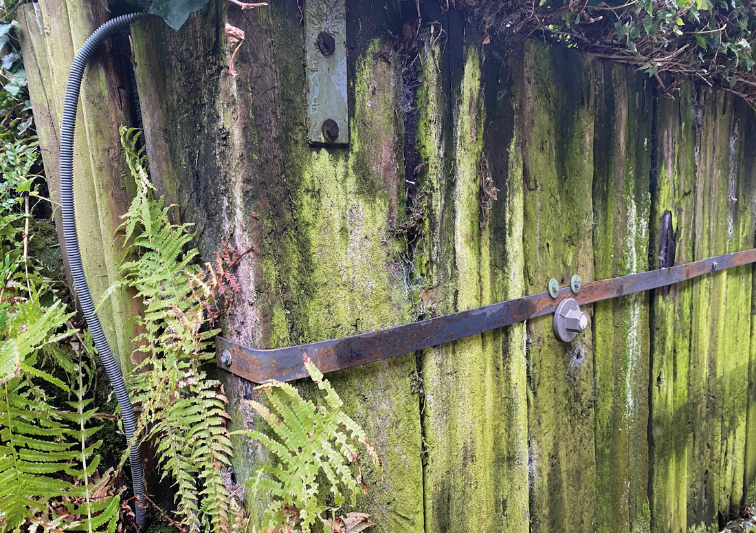 Horizontale Sicherung mit SLOG-X Erdankersystemen